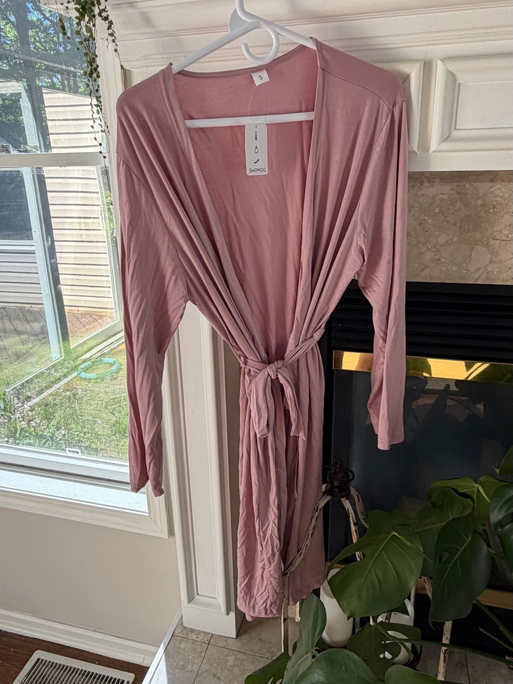 Soft Pink Women's Robe - Lightweight Wrap Style